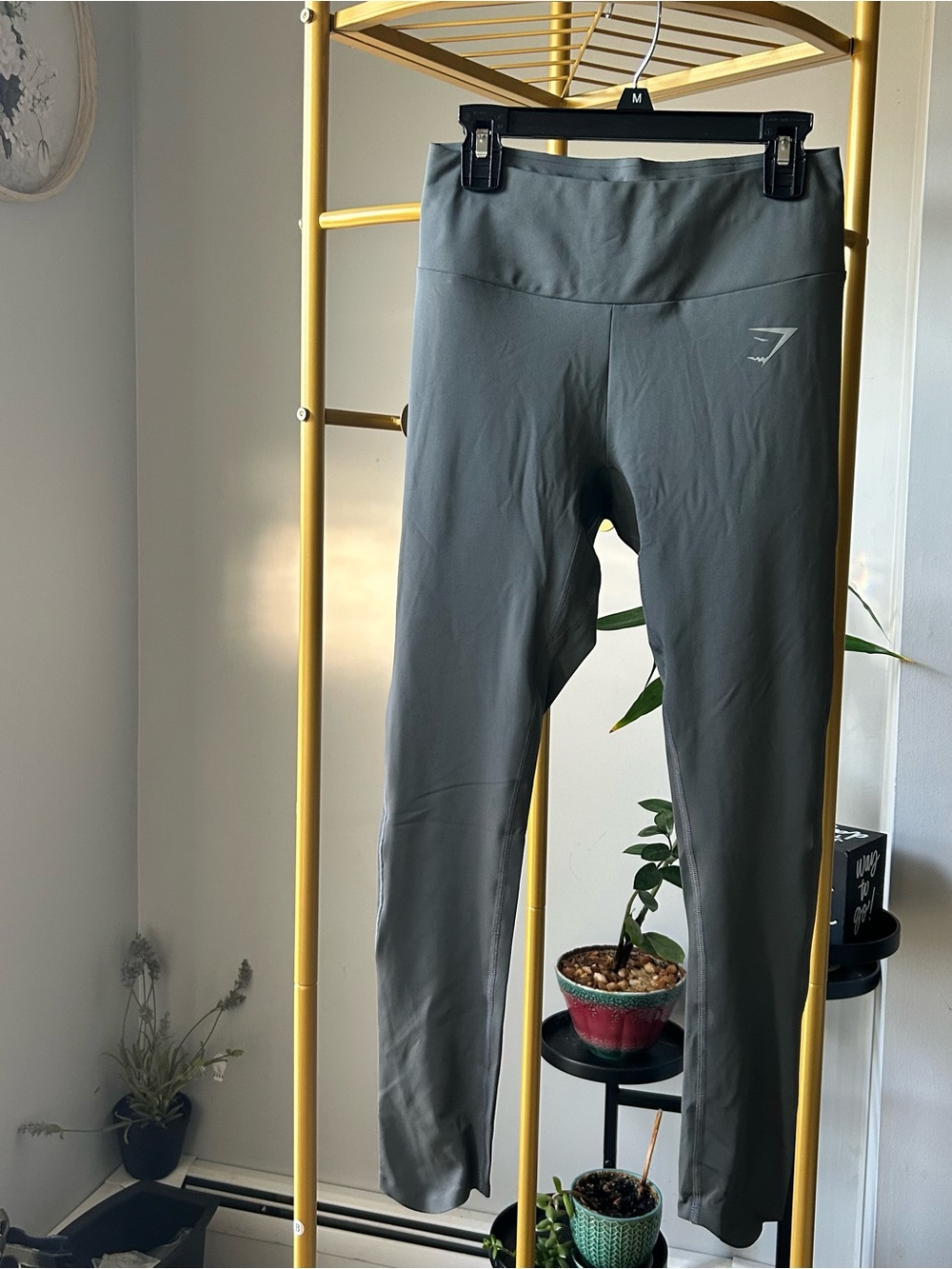 Gymshark Slate Gray midrise Athleisure  training Leggings with logo legs size S